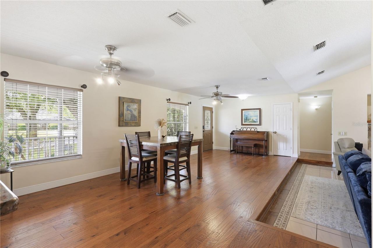 1261 E Fullers Cross Road, Winter Garden, FL 34787 Photo