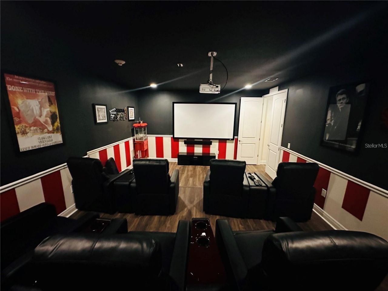 241 Falls Drive , Kissimmee, FL 34747 Photo