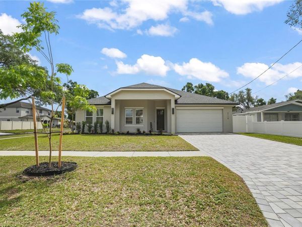 2115 N LINCOLN AVENUE, TAMPA, FL 33607