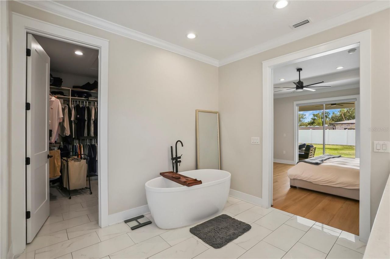 2115 N Lincoln Avenue, Tampa, FL 33607 Photo