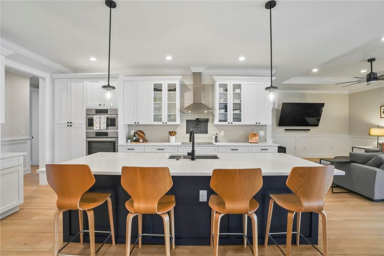 2115 N Lincoln Avenue, Tampa, FL 33607 Photo