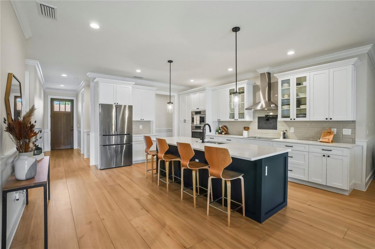 2115 N Lincoln Avenue, Tampa, FL 33607 Photo