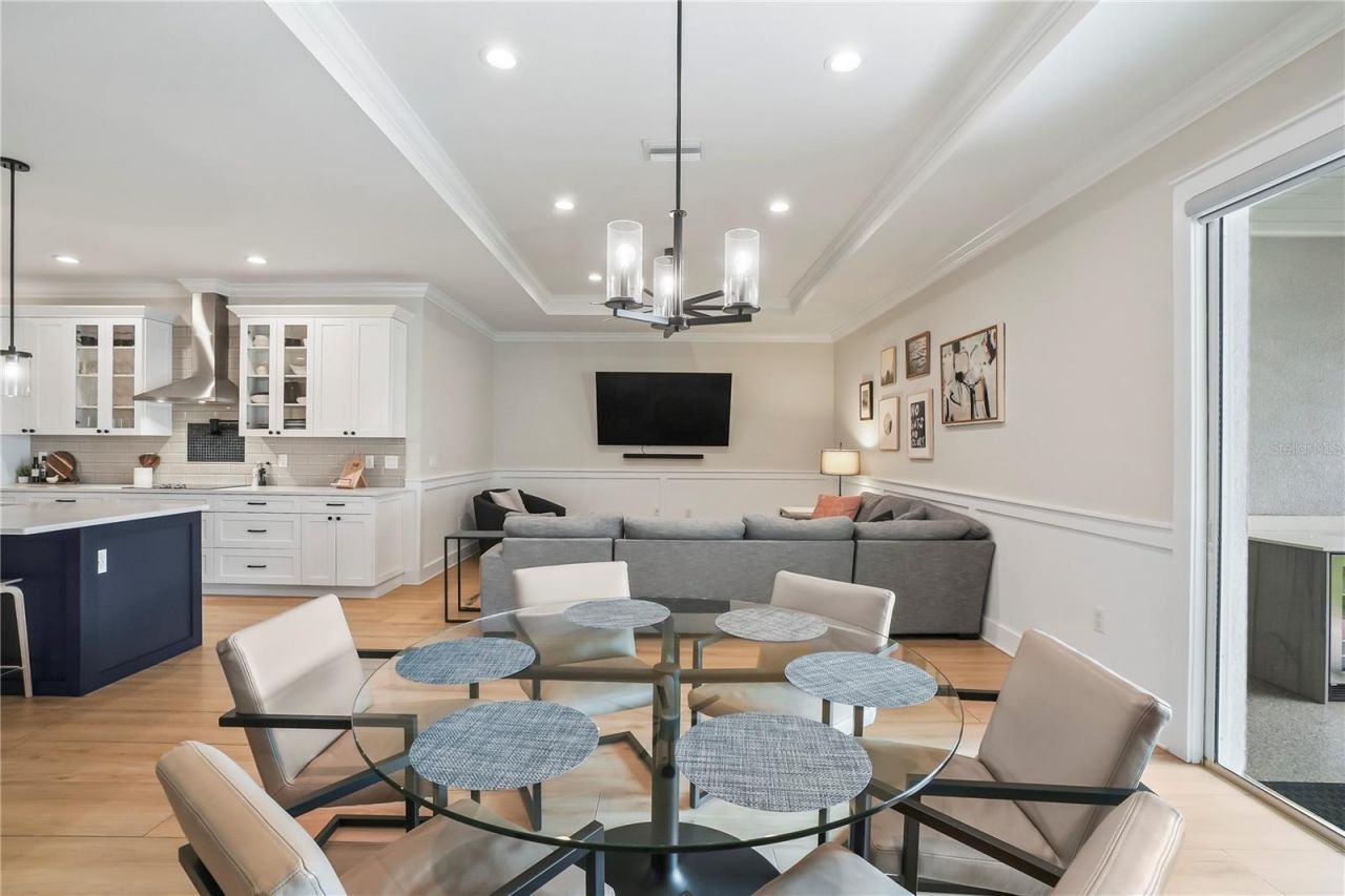 2115 N Lincoln Avenue, Tampa, FL 33607 Photo