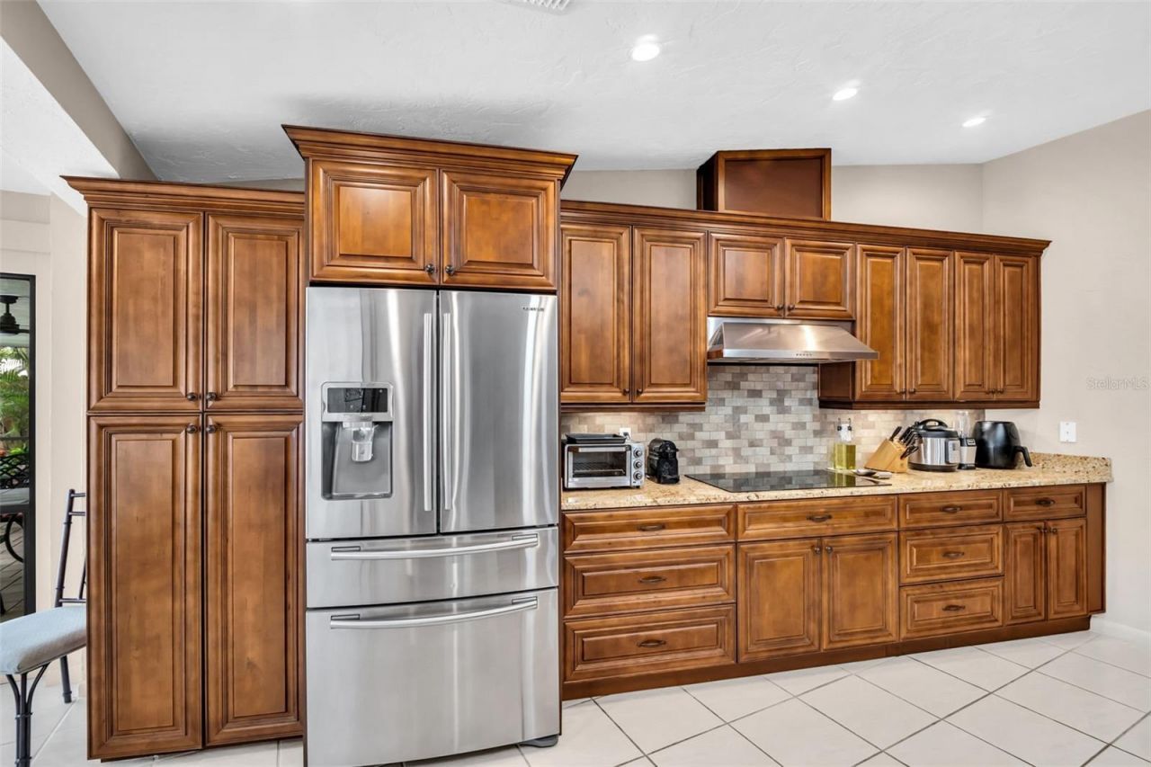 1504 Ridge Top Way , Clearwater, FL 33765 Photo