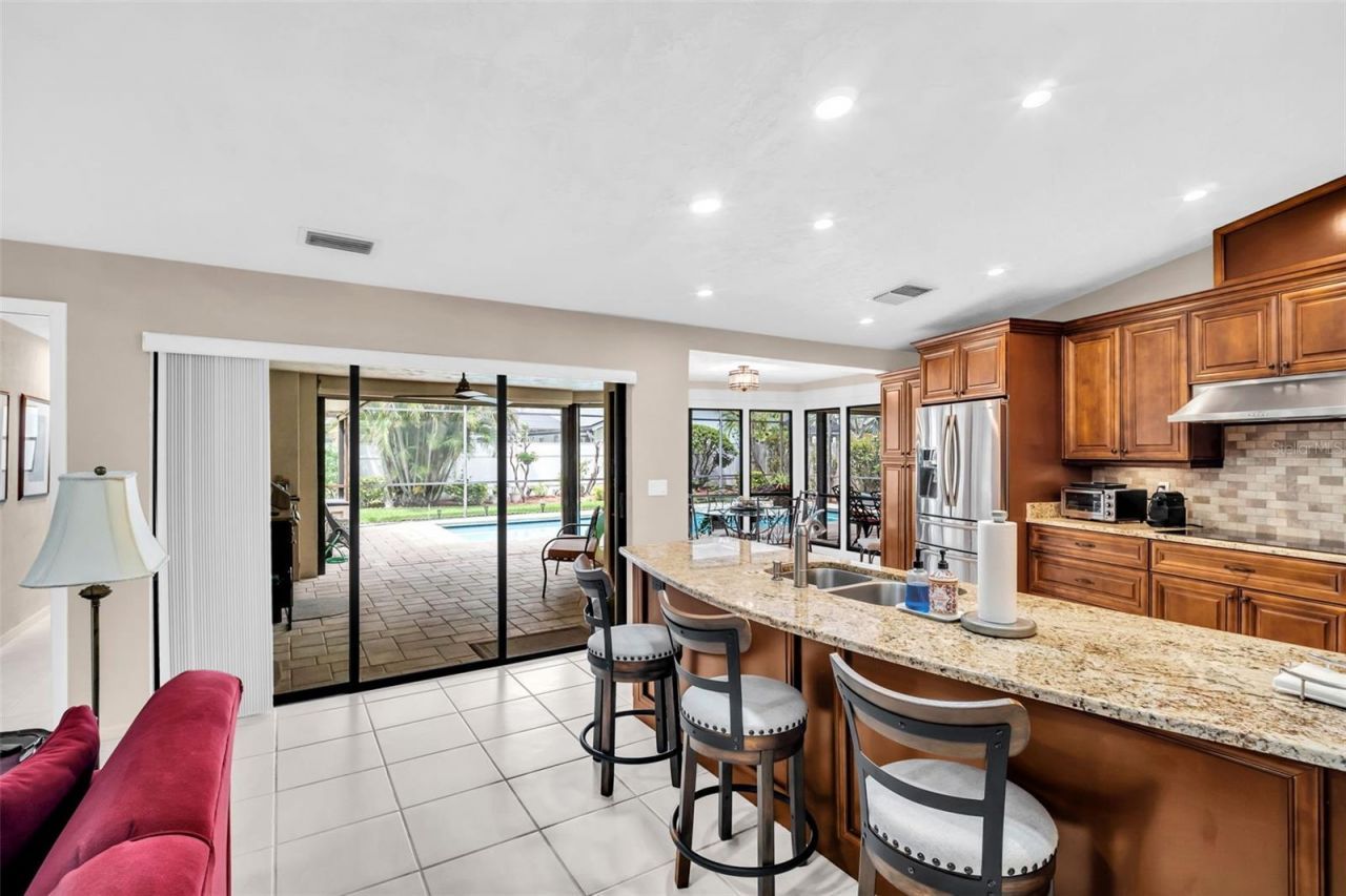 1504 Ridge Top Way , Clearwater, FL 33765 Photo