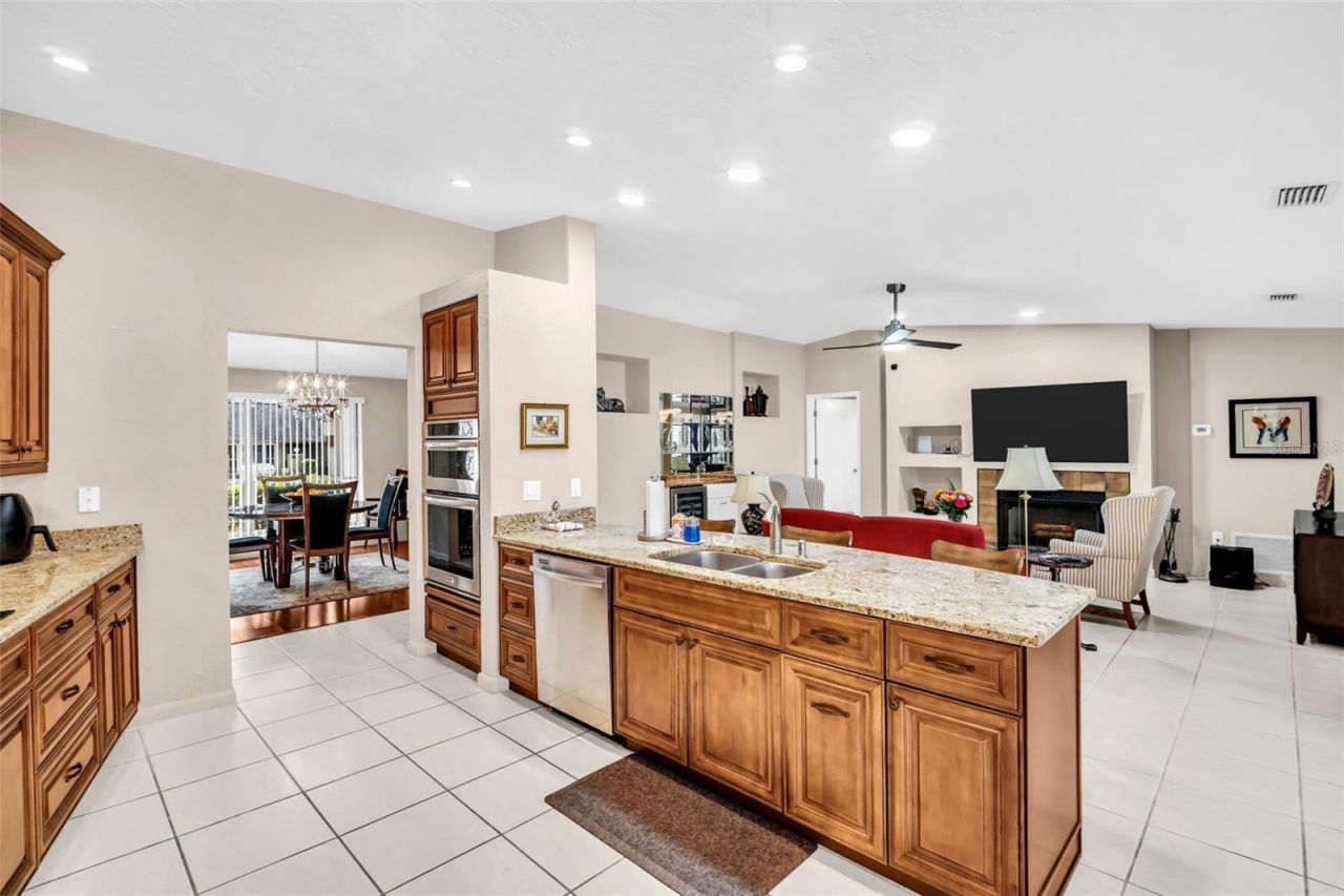 1504 Ridge Top Way , Clearwater, FL 33765 Photo