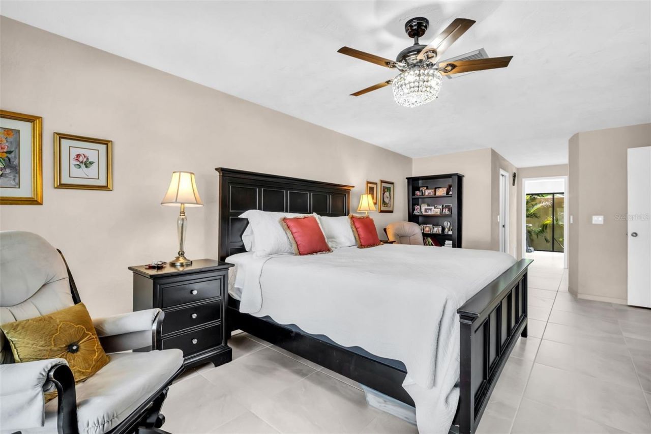 1504 Ridge Top Way , Clearwater, FL 33765 Photo