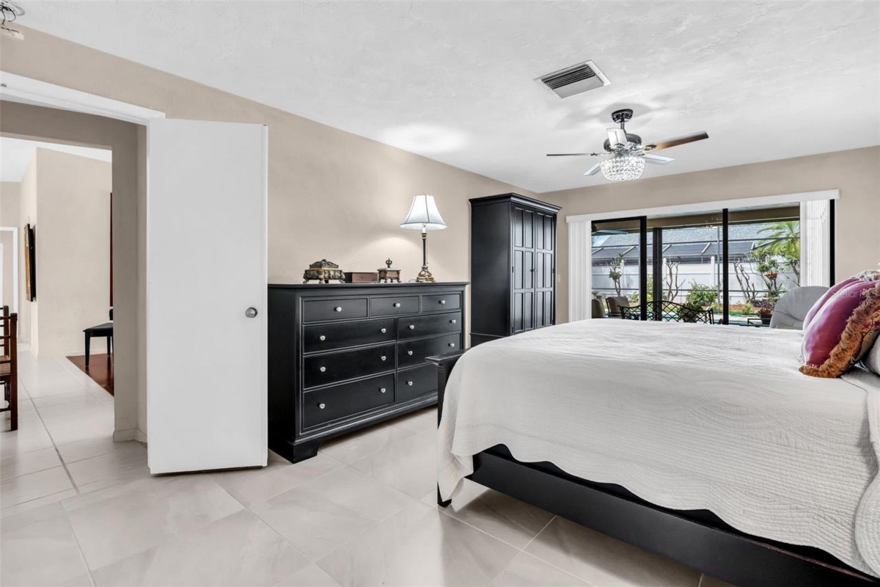 1504 Ridge Top Way , Clearwater, FL 33765 Photo