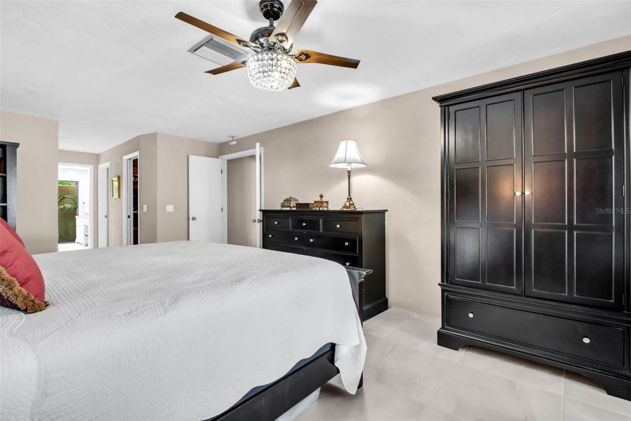 1504 Ridge Top Way , Clearwater, FL 33765 Photo