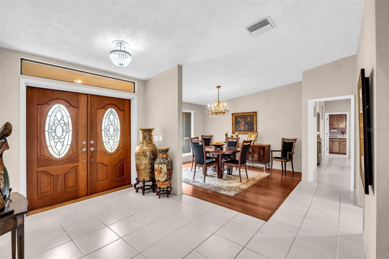 1504 Ridge Top Way , Clearwater, FL 33765 Photo