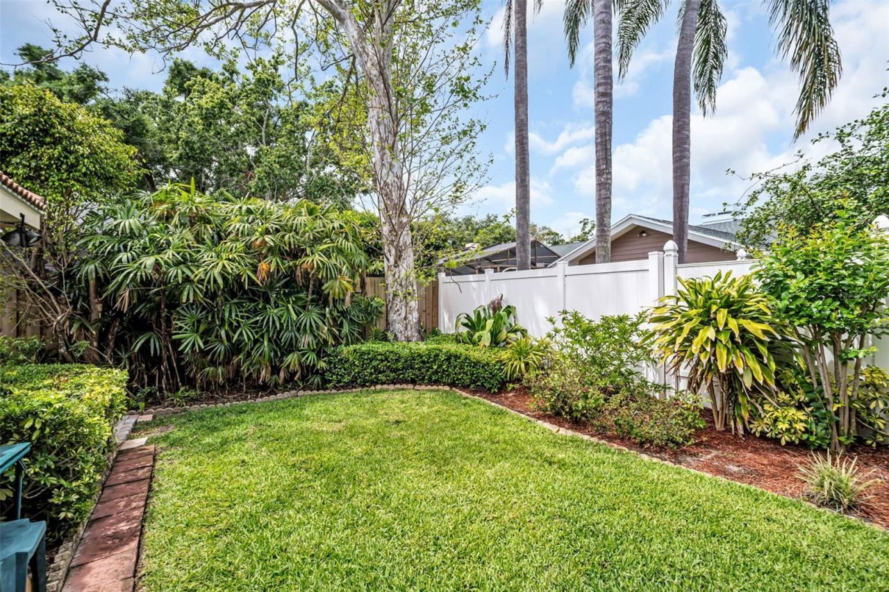 1504 Ridge Top Way , Clearwater, FL 33765 Photo