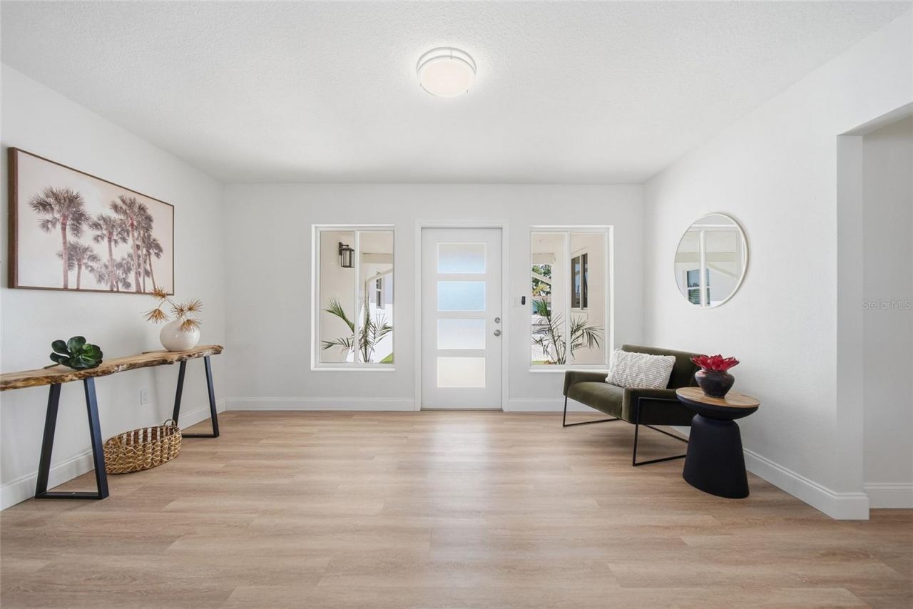 16113 5th Street E, Redington Beach, FL 33708 Photo