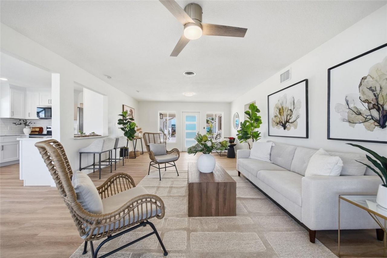 16113 5th Street E, Redington Beach, FL 33708 Photo