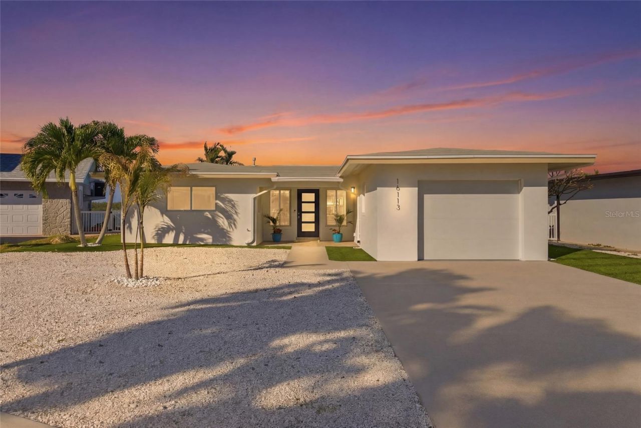 16113 5th Street E, Redington Beach, FL 33708 Photo