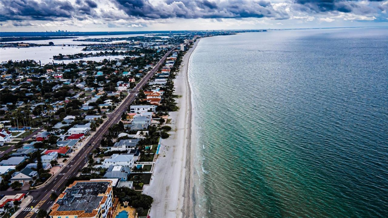 16113 5th Street E, Redington Beach, FL 33708 Photo