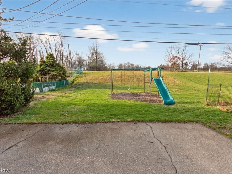 2115 Coventry Drive, Parma, OH 44134 Photo 29