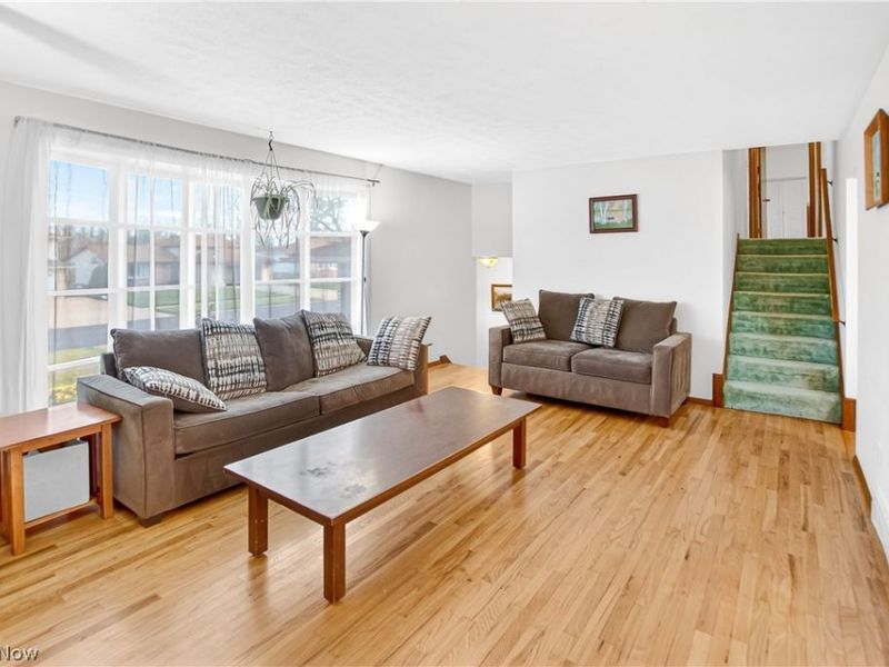 2115 Coventry Drive, Parma, OH 44134 Photo 4