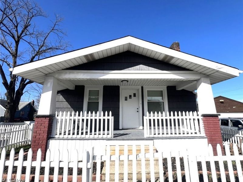 1825 Bernice Court NE, Canton, OH 44705 Photo 3