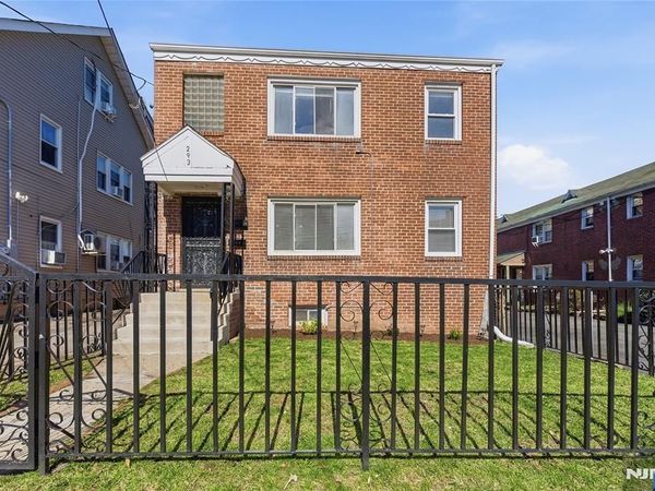 293 Center Street 1st Floor, ORANGE, NJ 07050