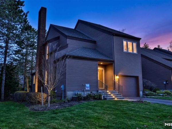 42 Bellgrove Drive, MAHWAH, NJ 07430