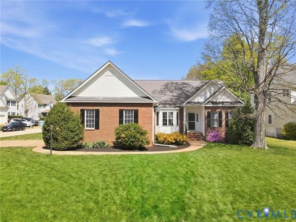 1406 Hawkins Wood Circle , Midlothian, VA 23114