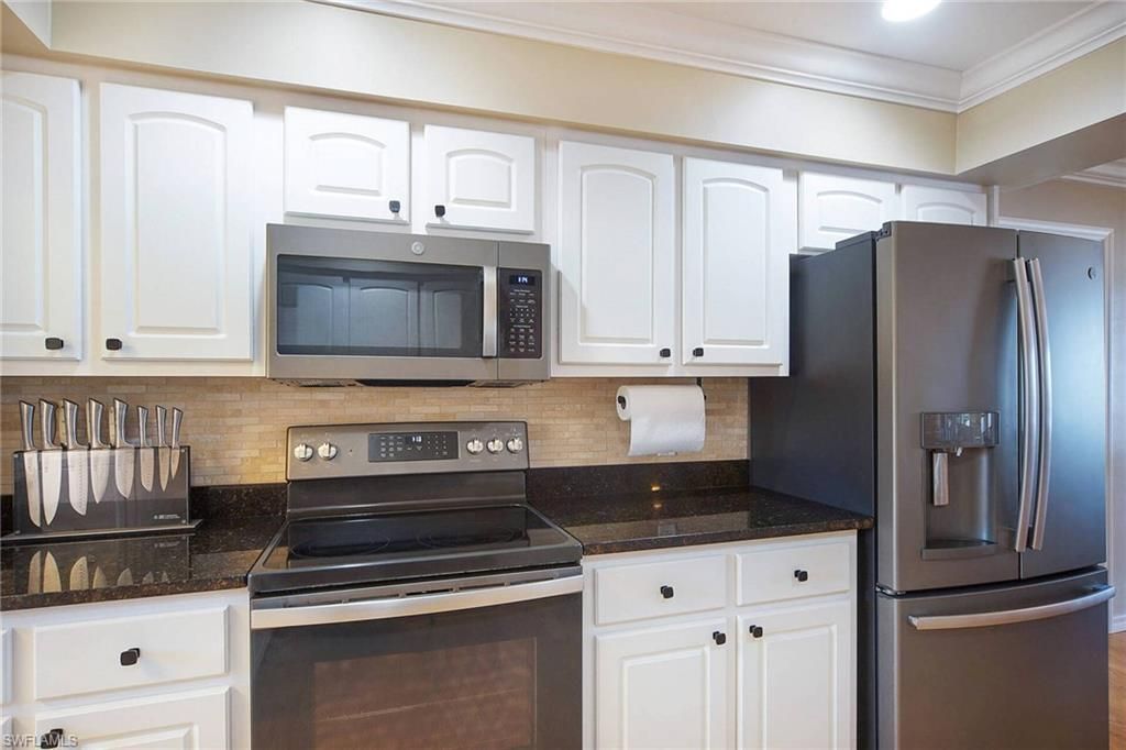 2932 Buttonwood Key Ct , Saint James City, FL 33956 Photo