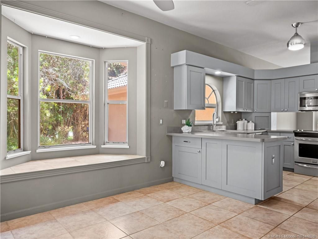 1915 SW Windcross Run, Palm City, FL 34990 Photo