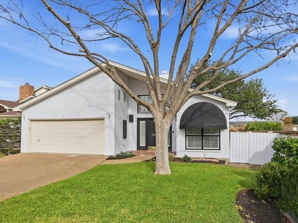 22 One Main Place, Benbrook, TX 76126