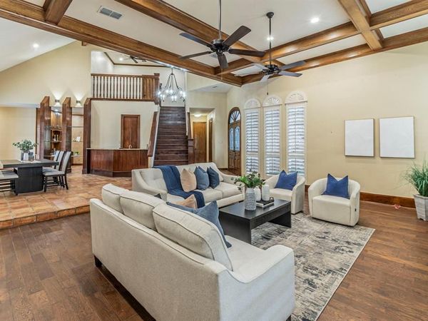 2714 Ridge Top Lane, Arlington, TX 76006