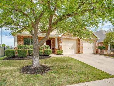 3917 Foreland Drive, Fort Worth, TX 76262