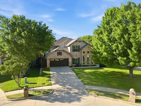 100 Red Bluff Court, Hickory Creek, TX 75065