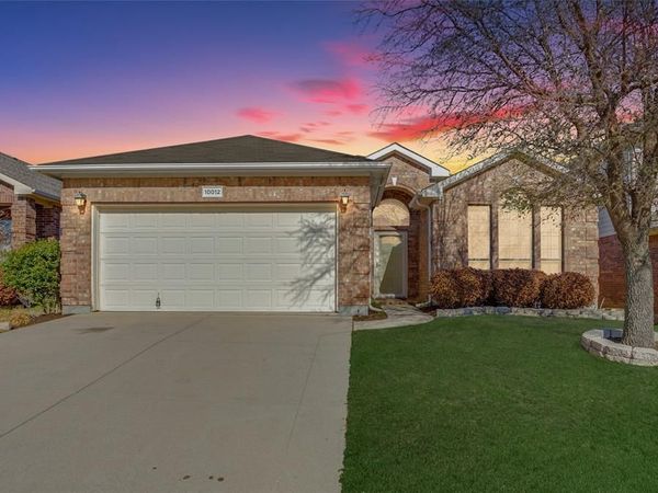 10012 Butte Meadows Drive, Fort Worth, TX 76177