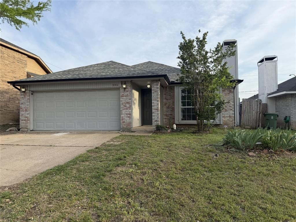 900 Cornfield Drive, Arlington, TX 76017 Main Photo