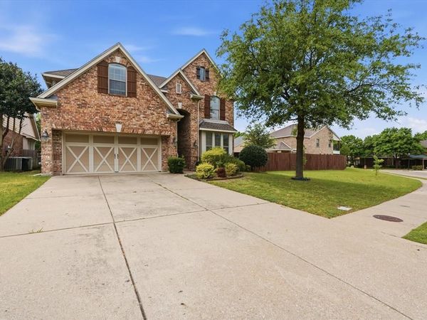 6716 Prairie Flower Trail, Dallas, TX 75227