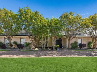 7032 Bremerton Drive, Dallas, TX 75252