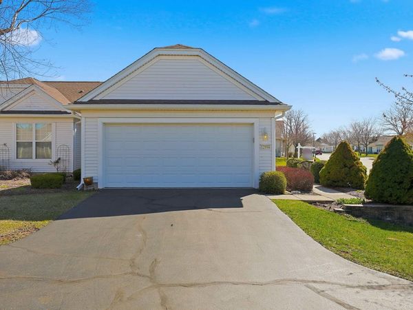 12994 Patriot Way , Huntley, IL 60142