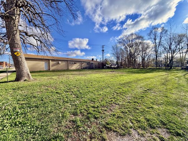 207 S Sterling Street , Streator, IL 61364