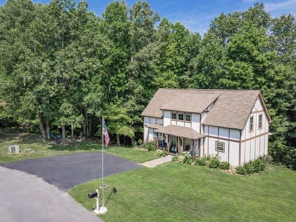 283 Shiloh Ln , Smithville, TN 37166