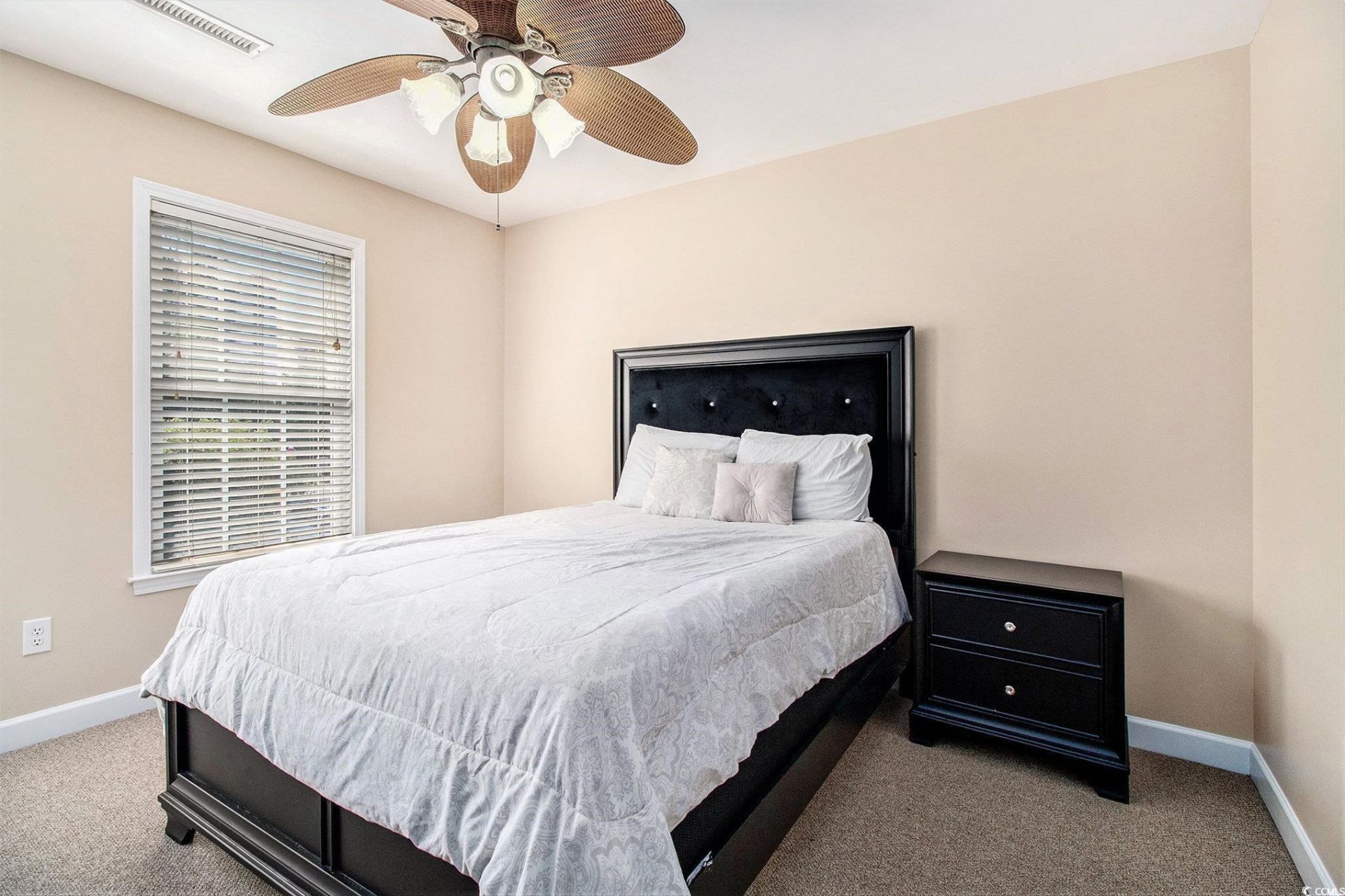 2101 Firebird Ln. Photo 9