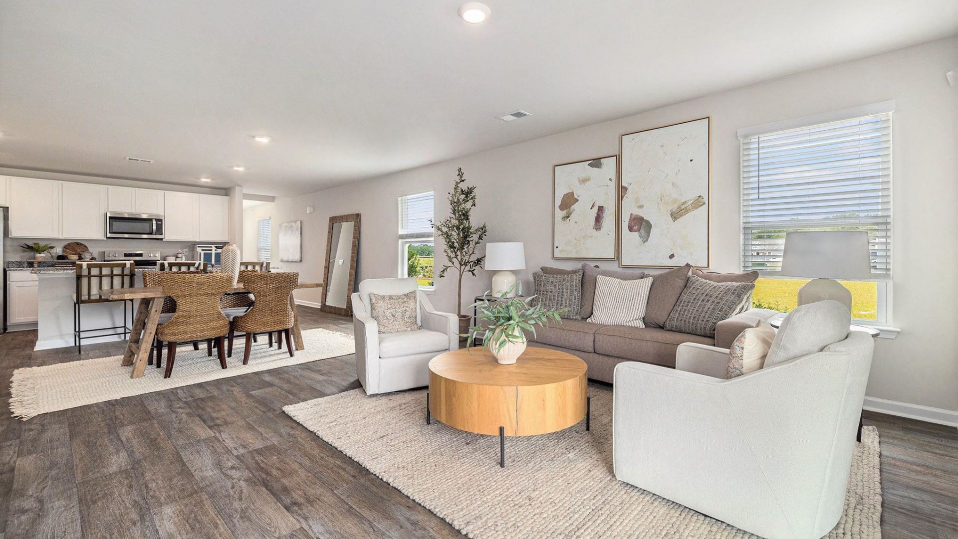 620 Layla Way Photo 5