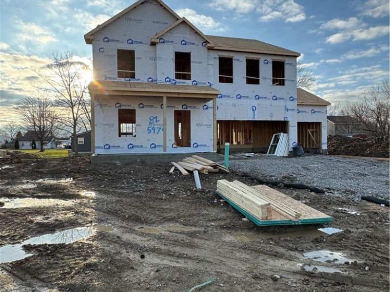 5979 Montauk Point, Vermilion, OH 44089 Photo 2