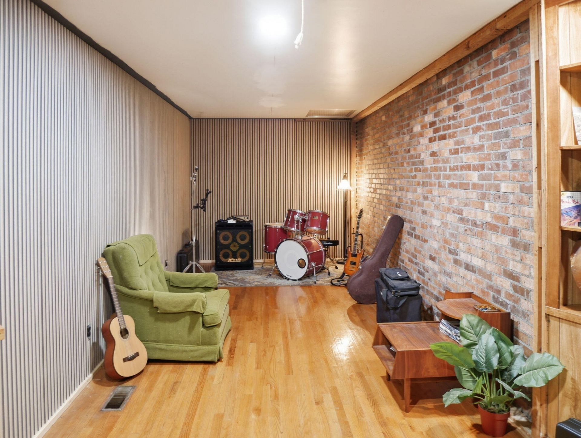 132 Tupper Lane Photo 25