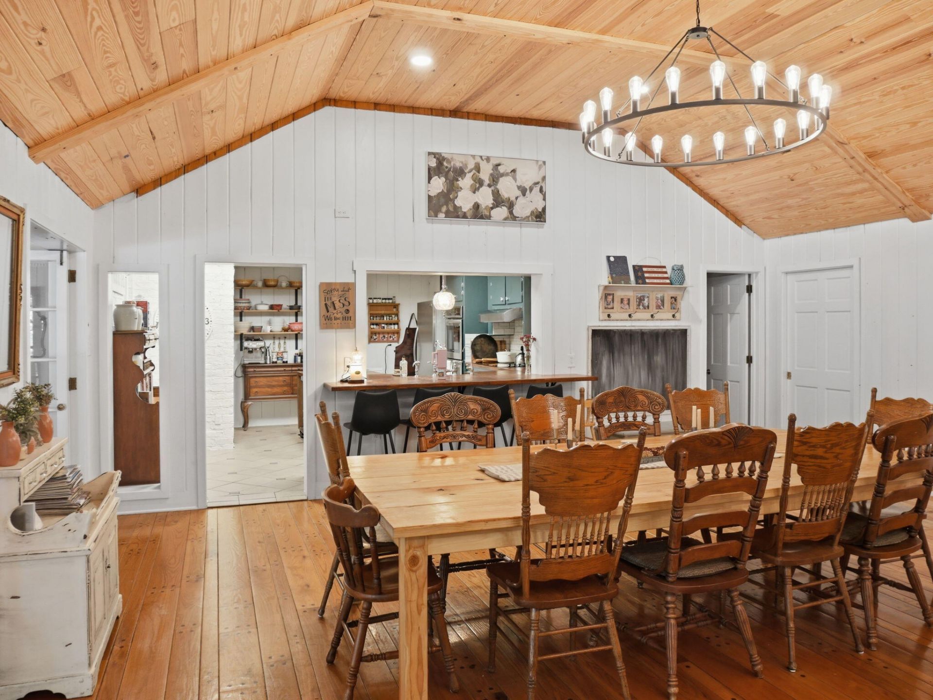 132 Tupper Lane Photo 8