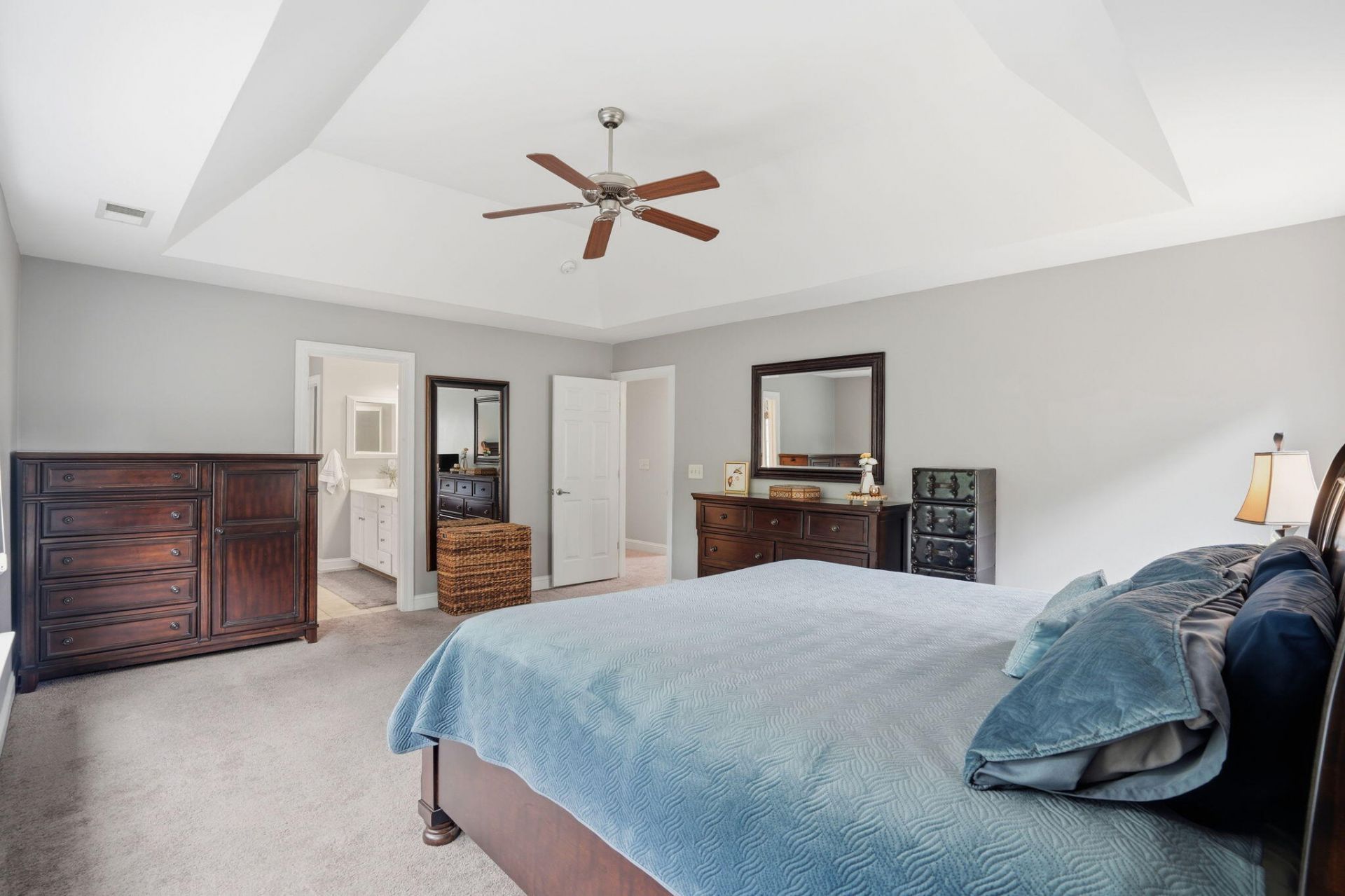 5272 Mulholland Drive Photo 24