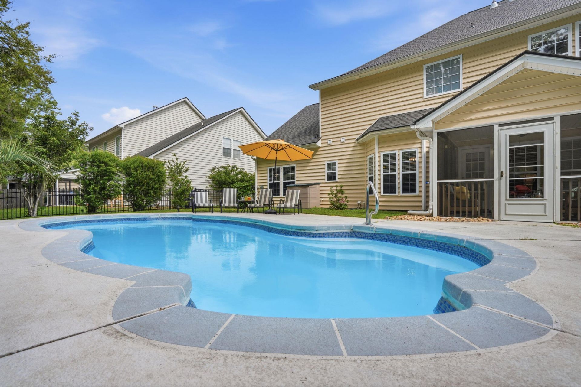 5272 Mulholland Drive Photo 36