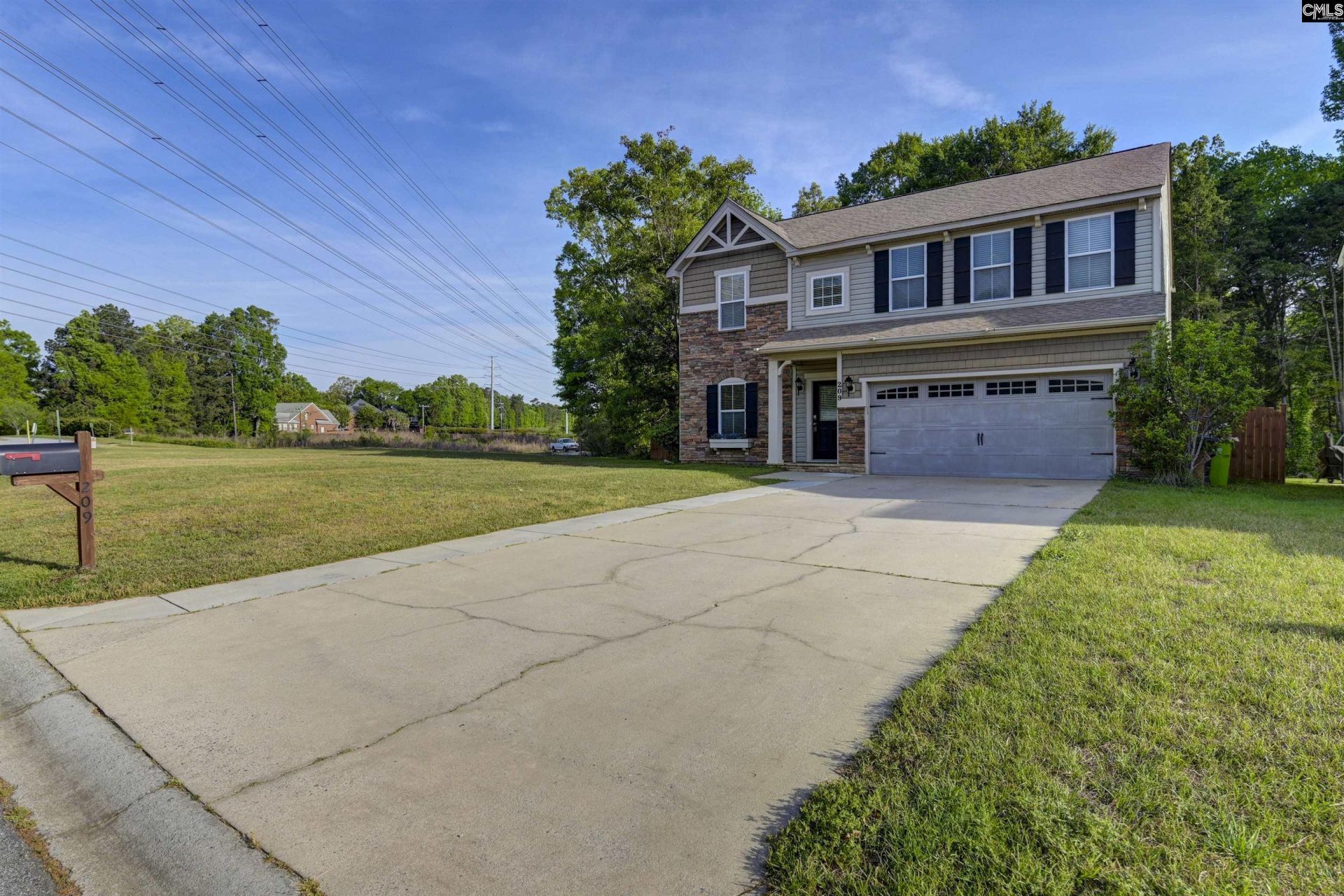 209 Garden Brooke Drive Photo 4