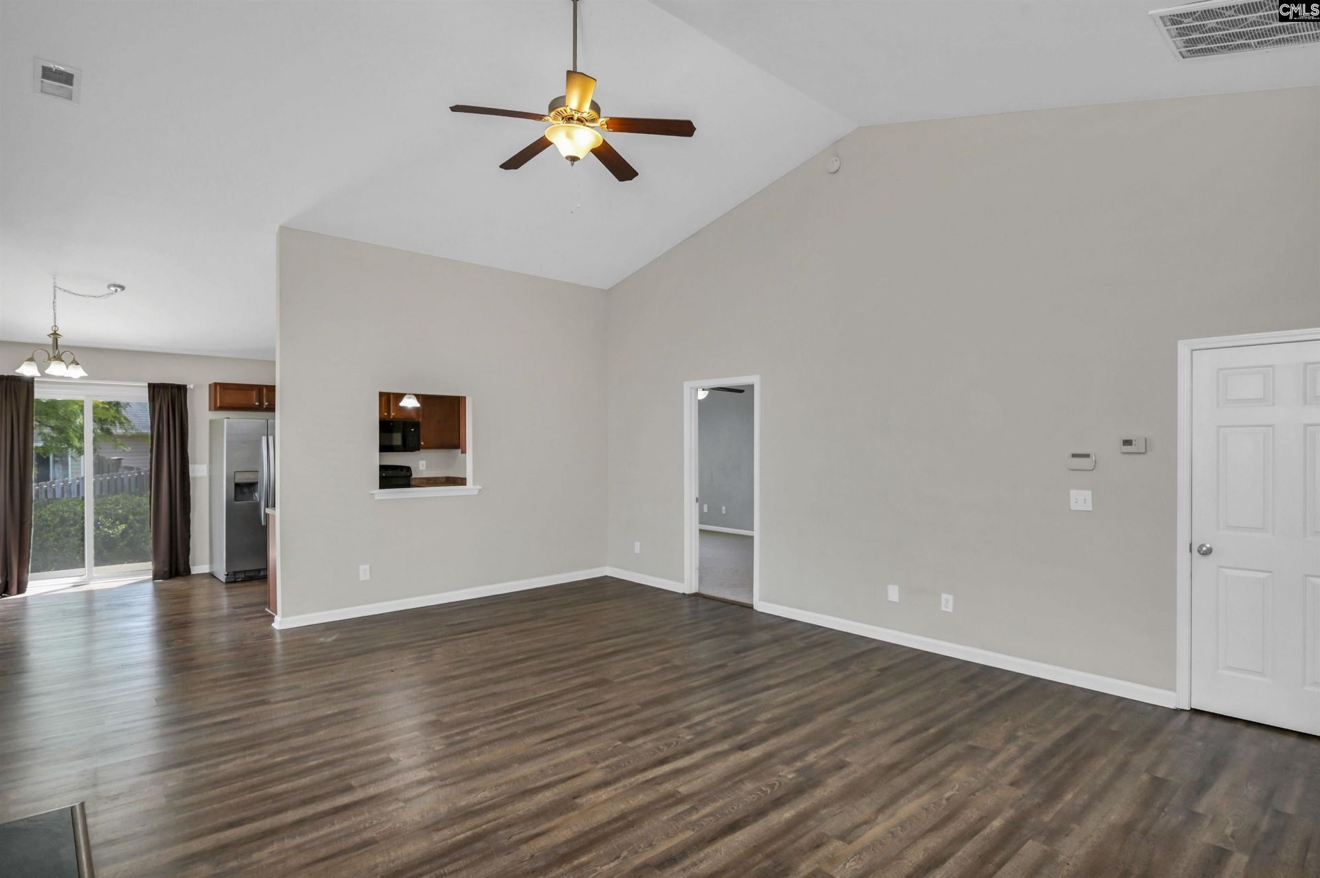 408 Moet Drive Photo 4