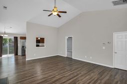 408 Moet Drive photo 4