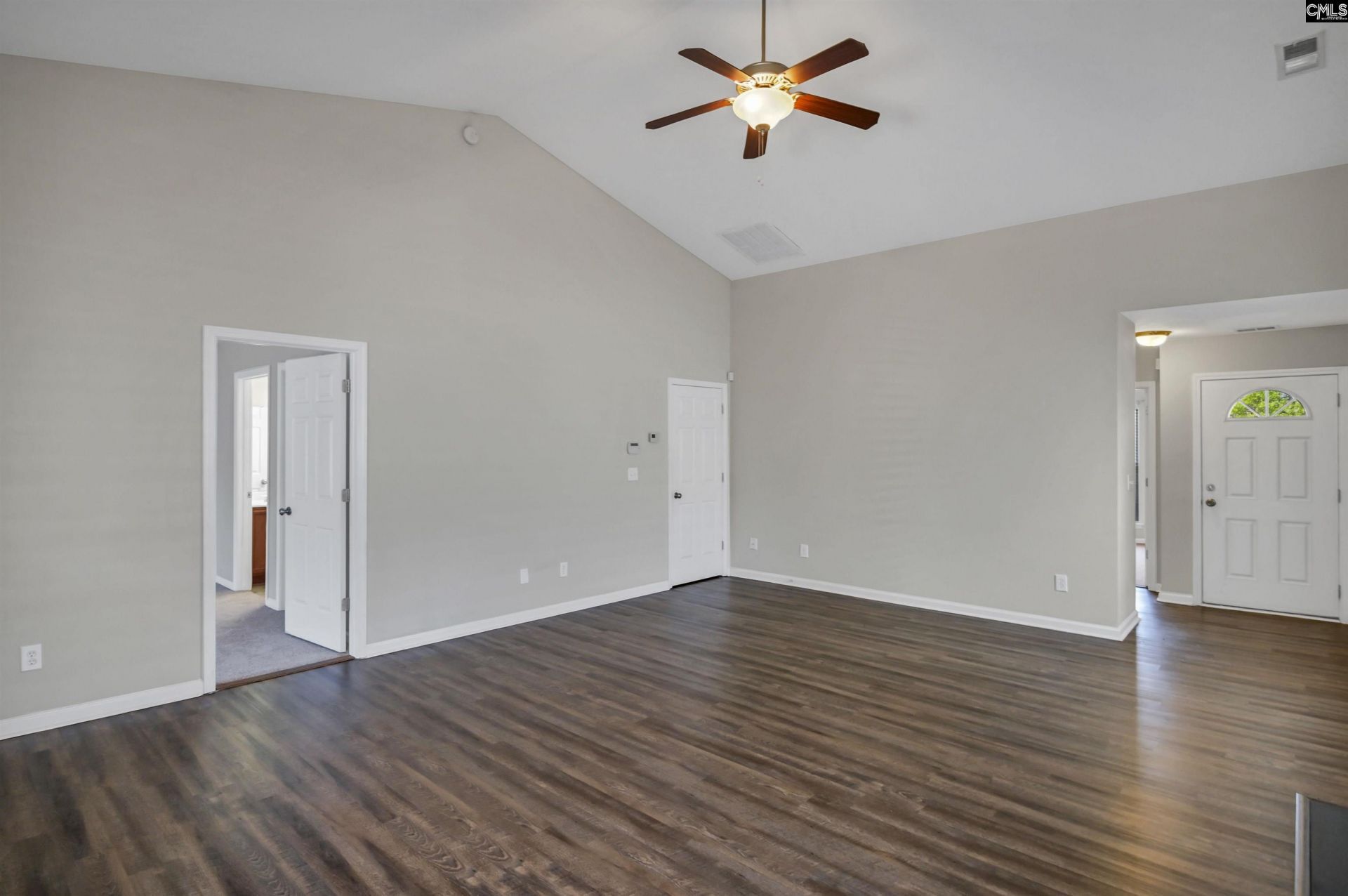 408 Moet Drive Photo 6