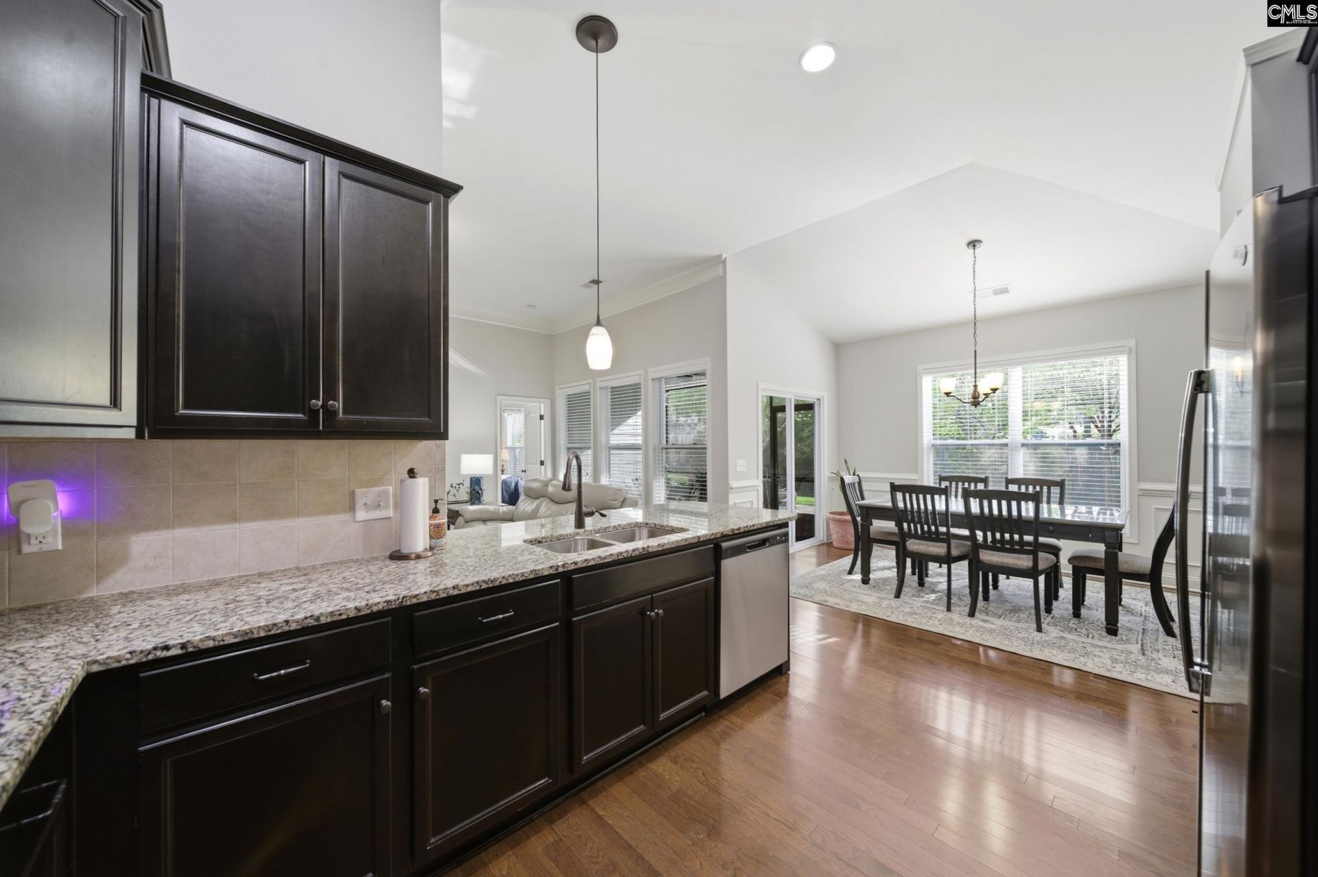 310 Explorer Drive Photo 10